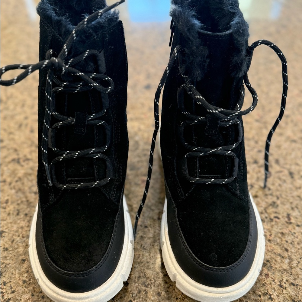 Kids Sorel Explorer III Boots